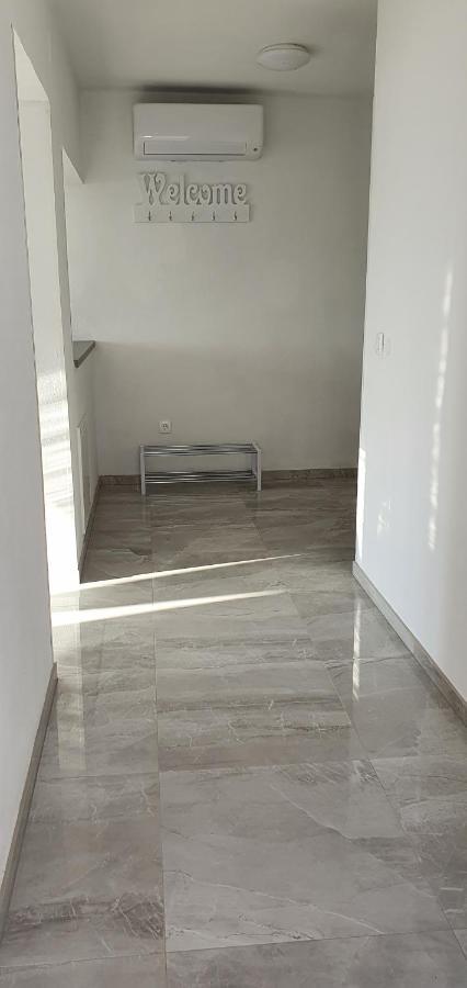 Apartmani Naomi&Leo Senj  Exterior photo