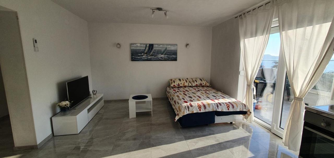 Apartmani Naomi&Leo Senj  Exterior photo