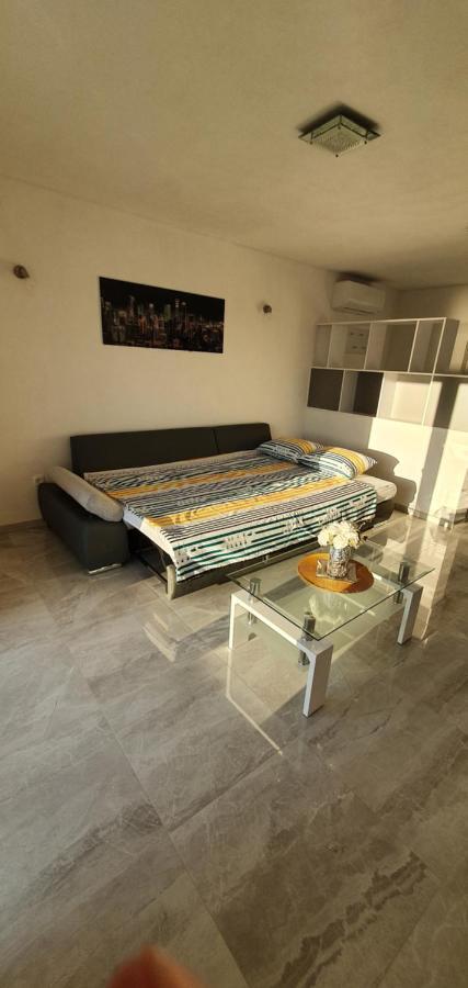 Apartmani Naomi&Leo Senj  Exterior photo