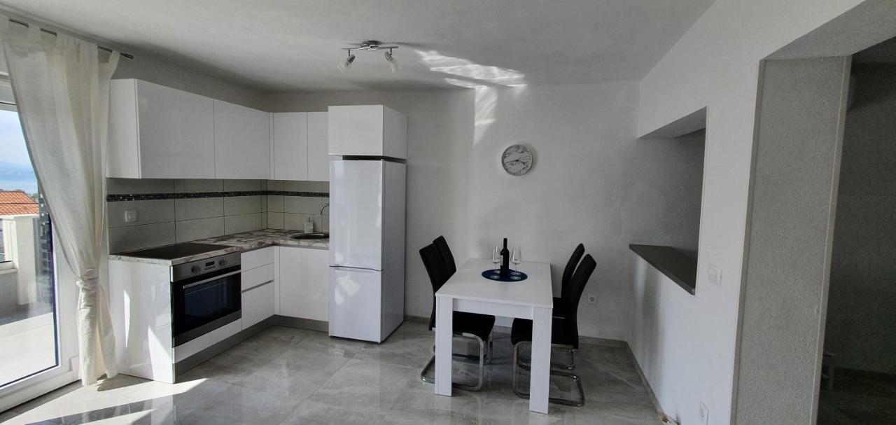 Apartmani Naomi&Leo Senj  Exterior photo