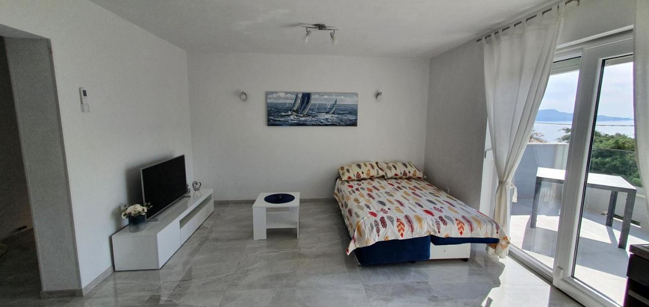 Apartmani Naomi&Leo Senj  Exterior photo