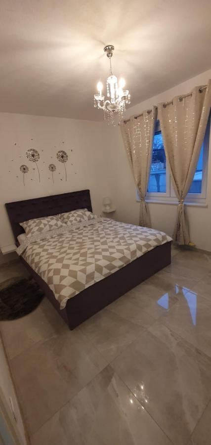 Apartmani Naomi&Leo Senj  Exterior photo